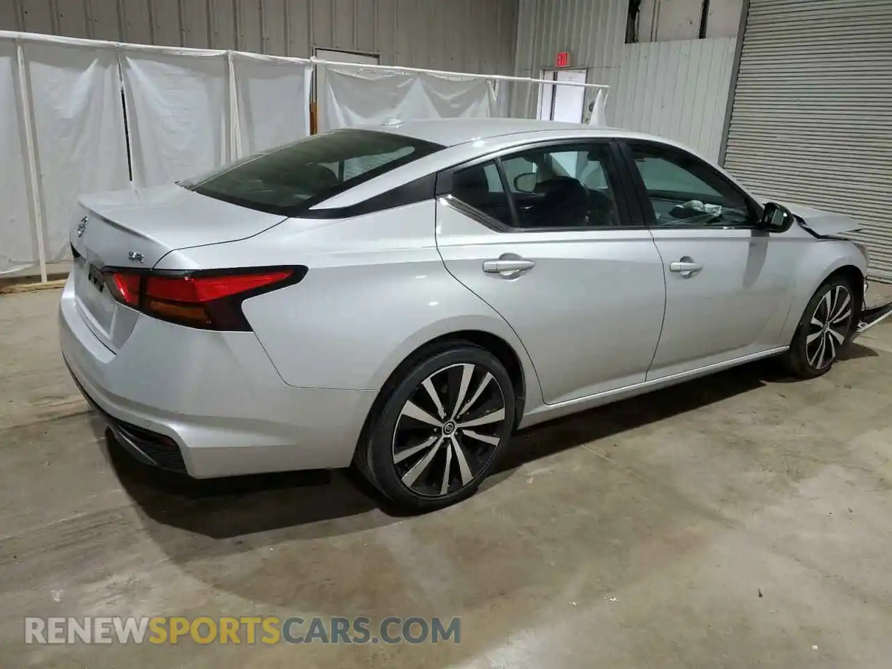 3 Photograph of a damaged car 1N4BL4CVXMN390733 NISSAN ALTIMA 2021