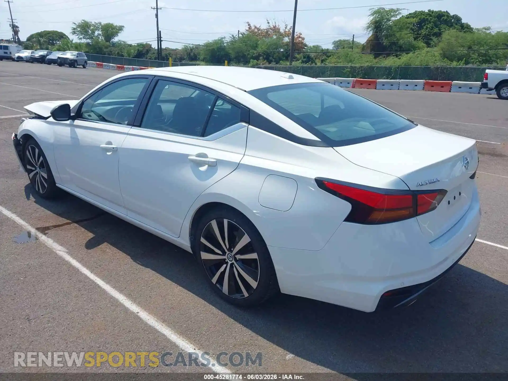 3 Photograph of a damaged car 1N4BL4CVXMN417025 NISSAN ALTIMA 2021