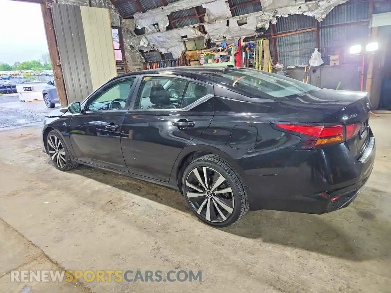 2 Photograph of a damaged car 1N4BL4CW2MN378858 NISSAN ALTIMA 2021