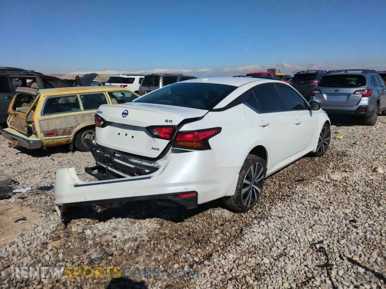 3 Photograph of a damaged car 1N4BL4CW5MN364792 NISSAN ALTIMA 2021