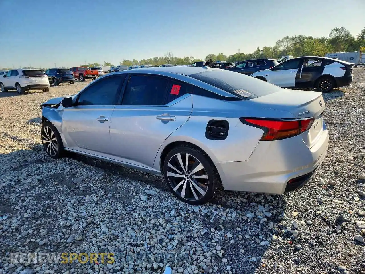 2 fotografías del automóvil dañado 1N4BL4CW6MN313754 NISSAN ALTIMA 2021
