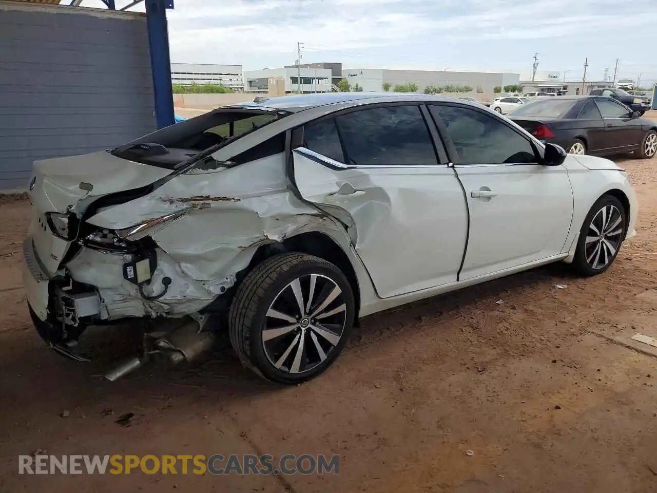 3 Фотография поврежденного автомобиля 1N4BL4CW7MN318784 NISSAN ALTIMA 2021