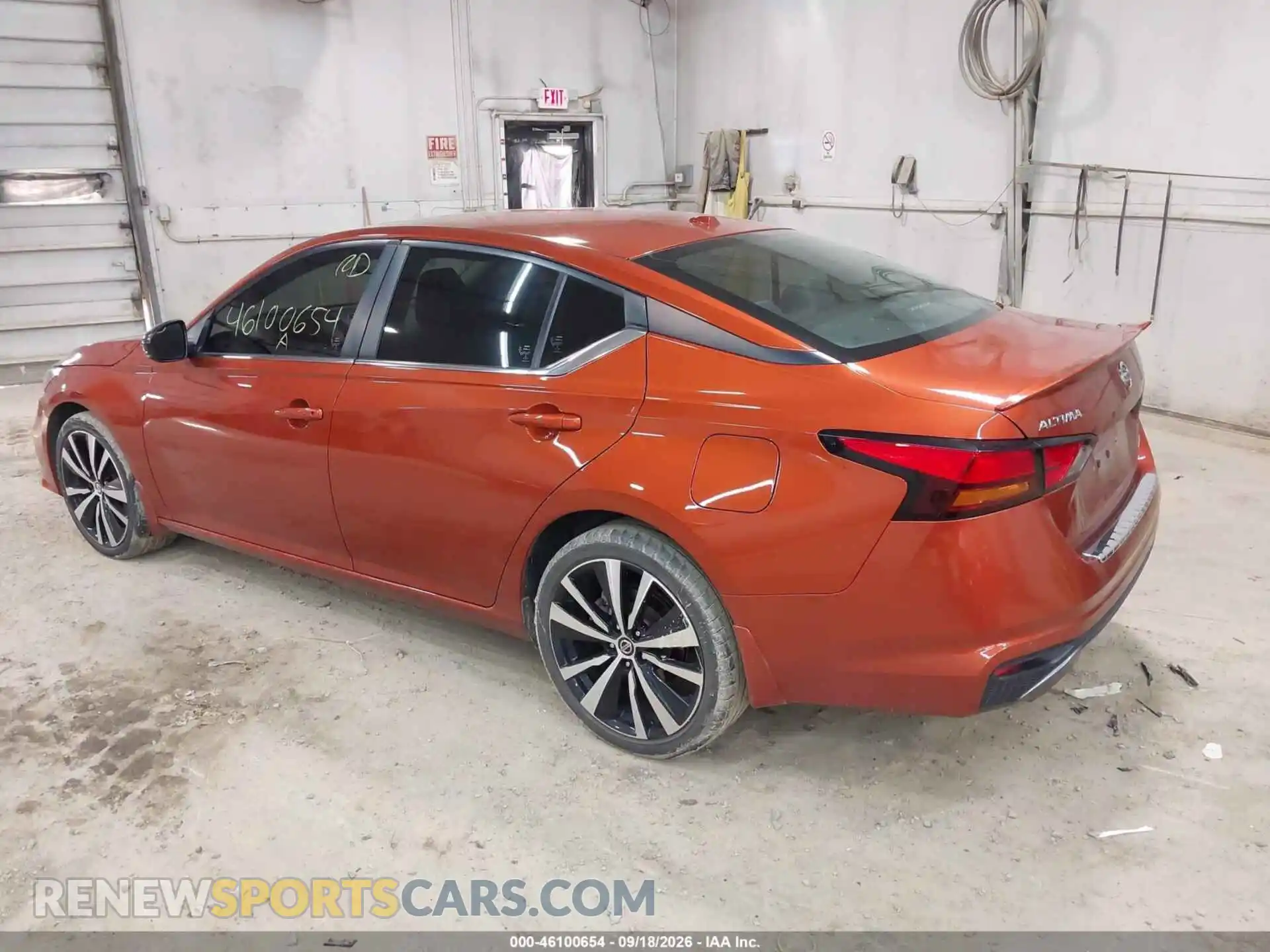 3 fotografías del automóvil dañado 1N4BL4CW7MN377463 NISSAN ALTIMA 2021