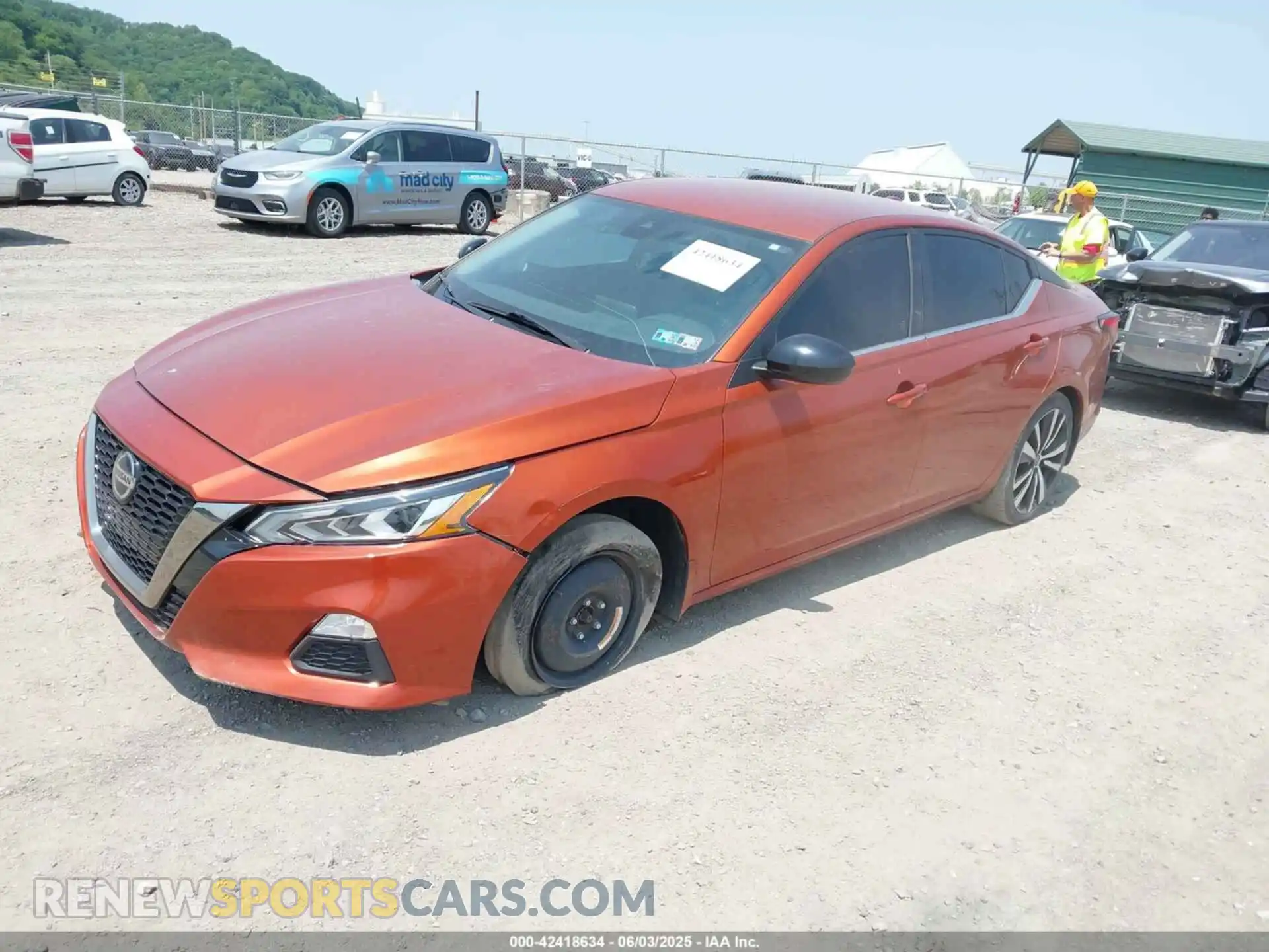 2 fotografías del automóvil dañado 1N4BL4CWXMN354467 NISSAN ALTIMA 2021