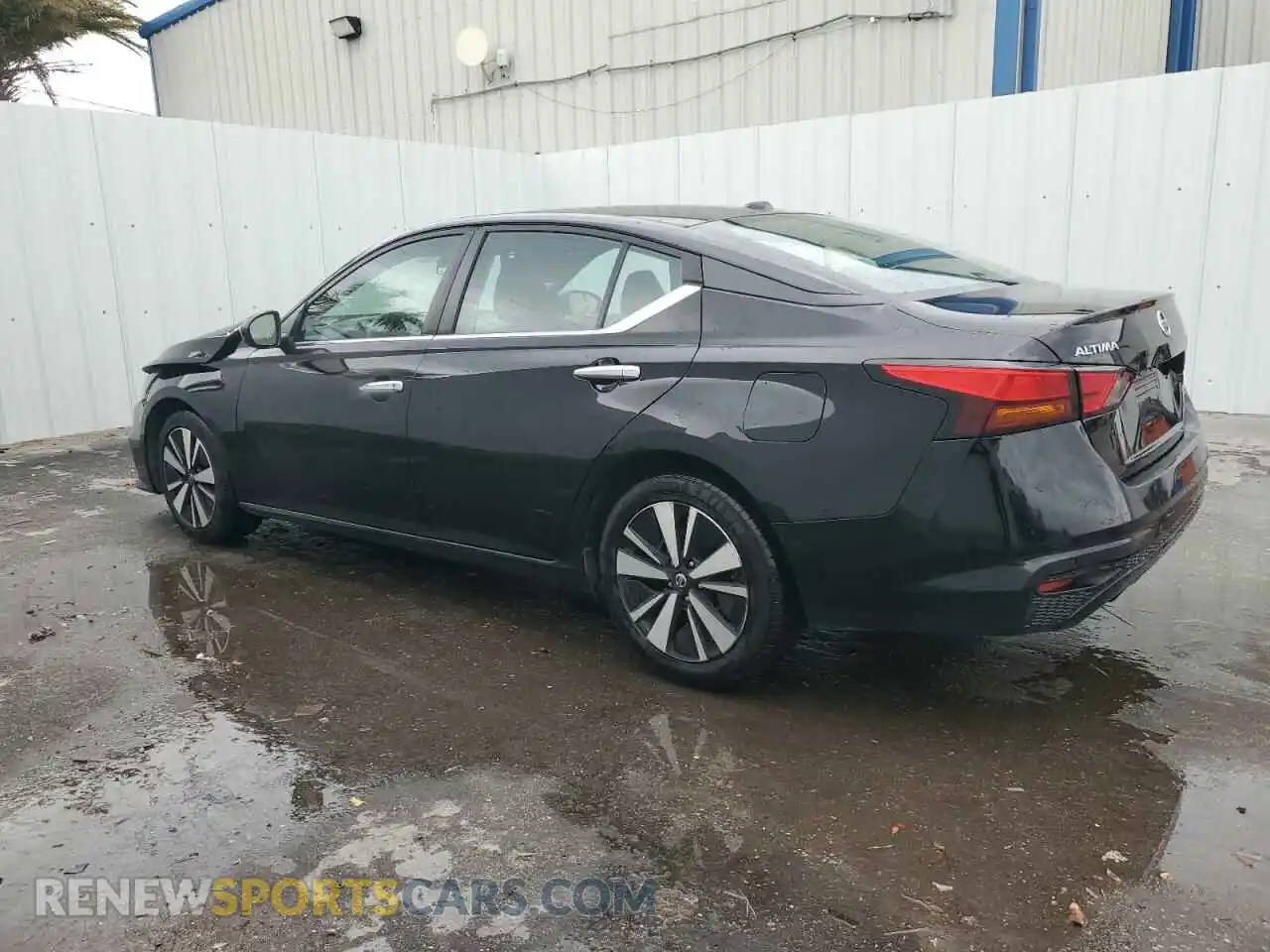 2 Photograph of a damaged car 1N4BL4DV0MN361630 NISSAN ALTIMA 2021
