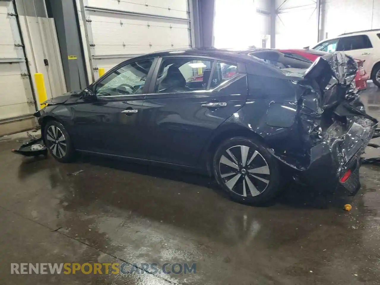 2 fotografías del automóvil dañado 1N4BL4DV0MN417338 NISSAN ALTIMA 2021