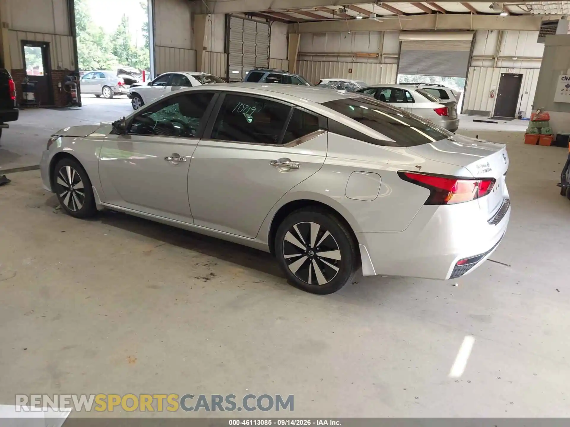 3 Photograph of a damaged car 1N4BL4DV1MN410575 NISSAN ALTIMA 2021
