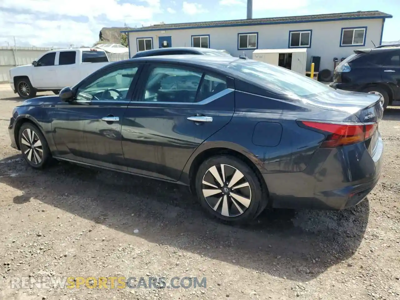 2 Photograph of a damaged car 1N4BL4DV1MN416652 NISSAN ALTIMA 2021