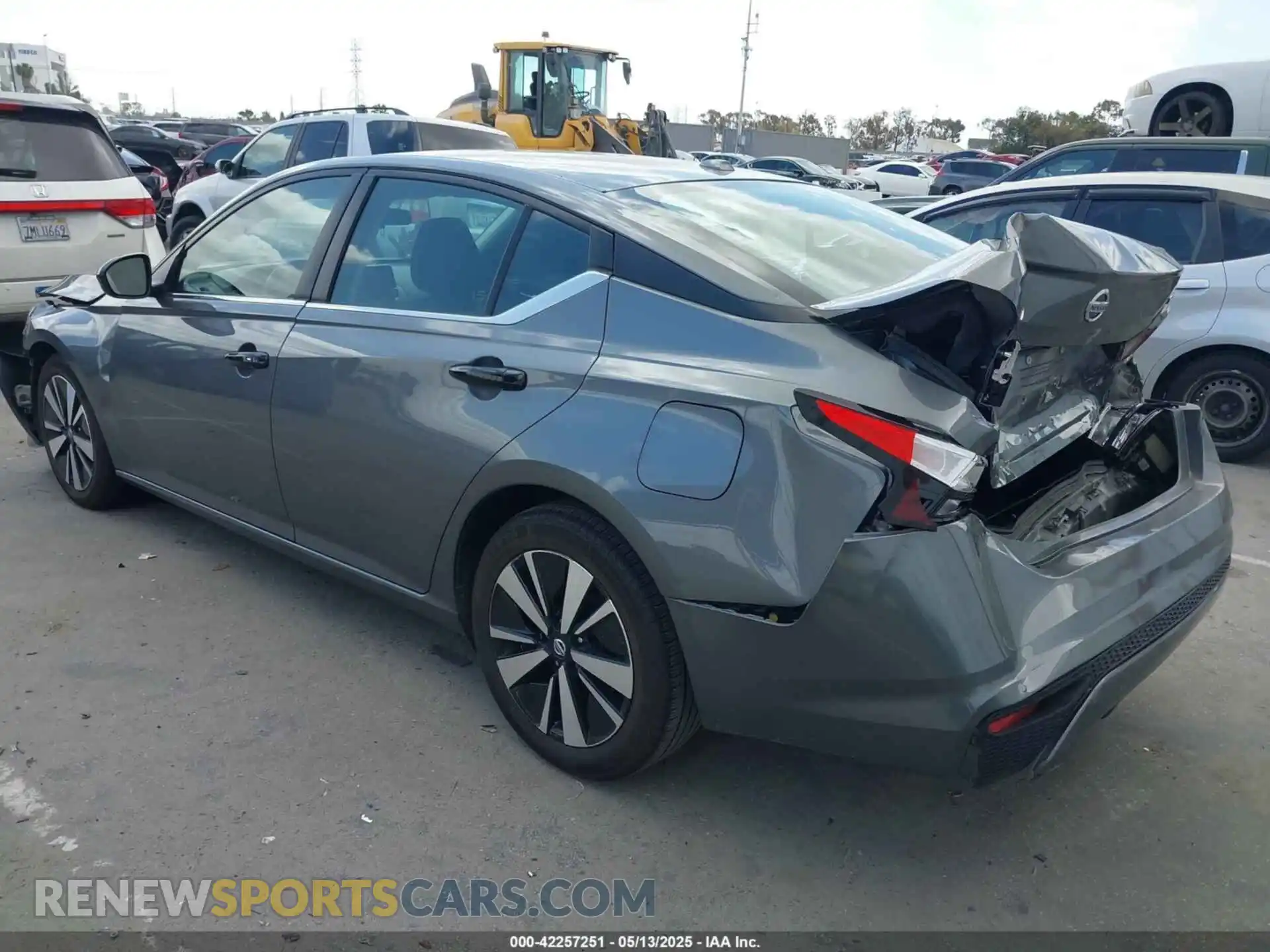 3 Photograph of a damaged car 1N4BL4DV2MN364089 NISSAN ALTIMA 2021