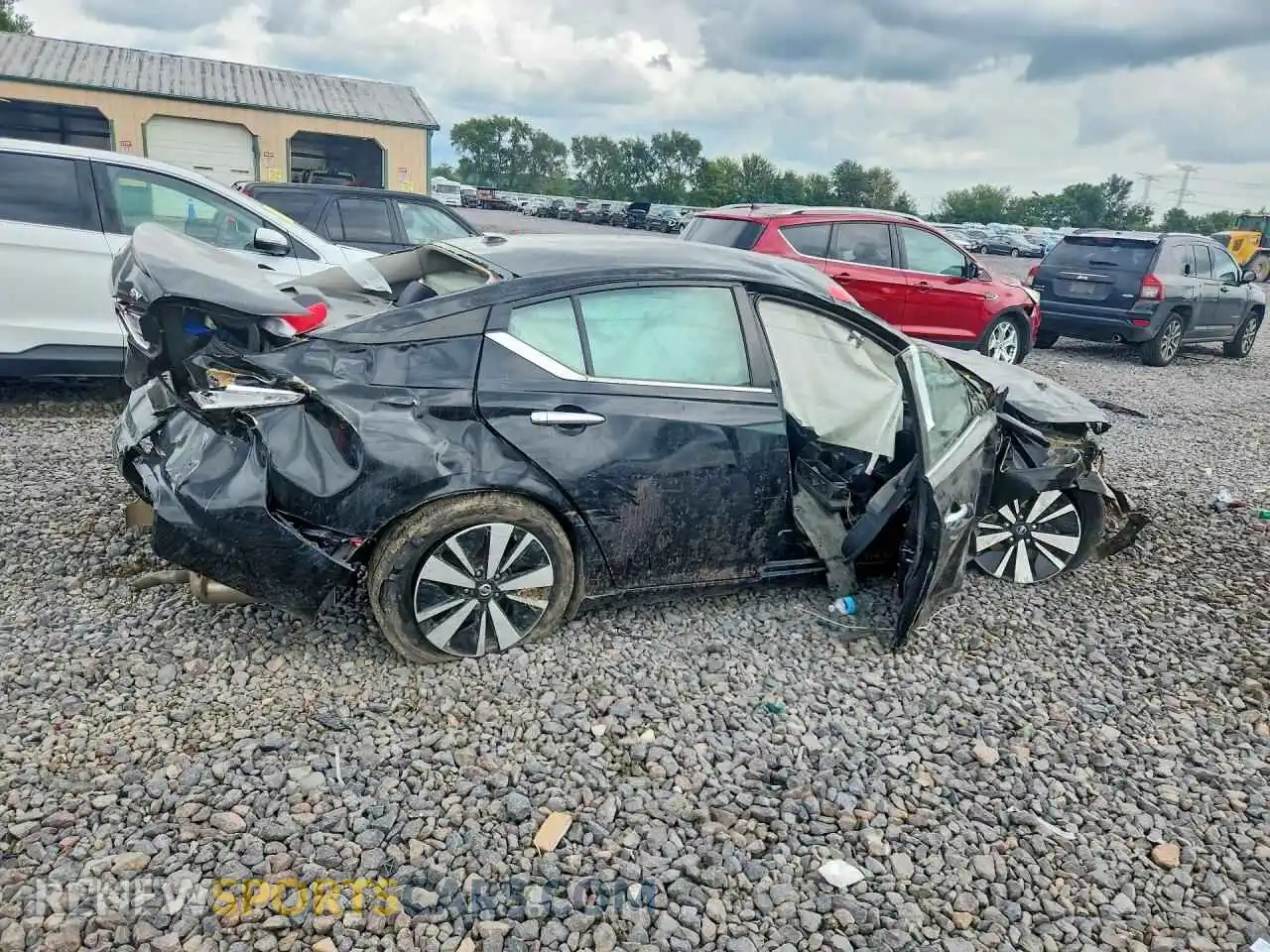 3 Photograph of a damaged car 1N4BL4DV3MN318934 NISSAN ALTIMA 2021