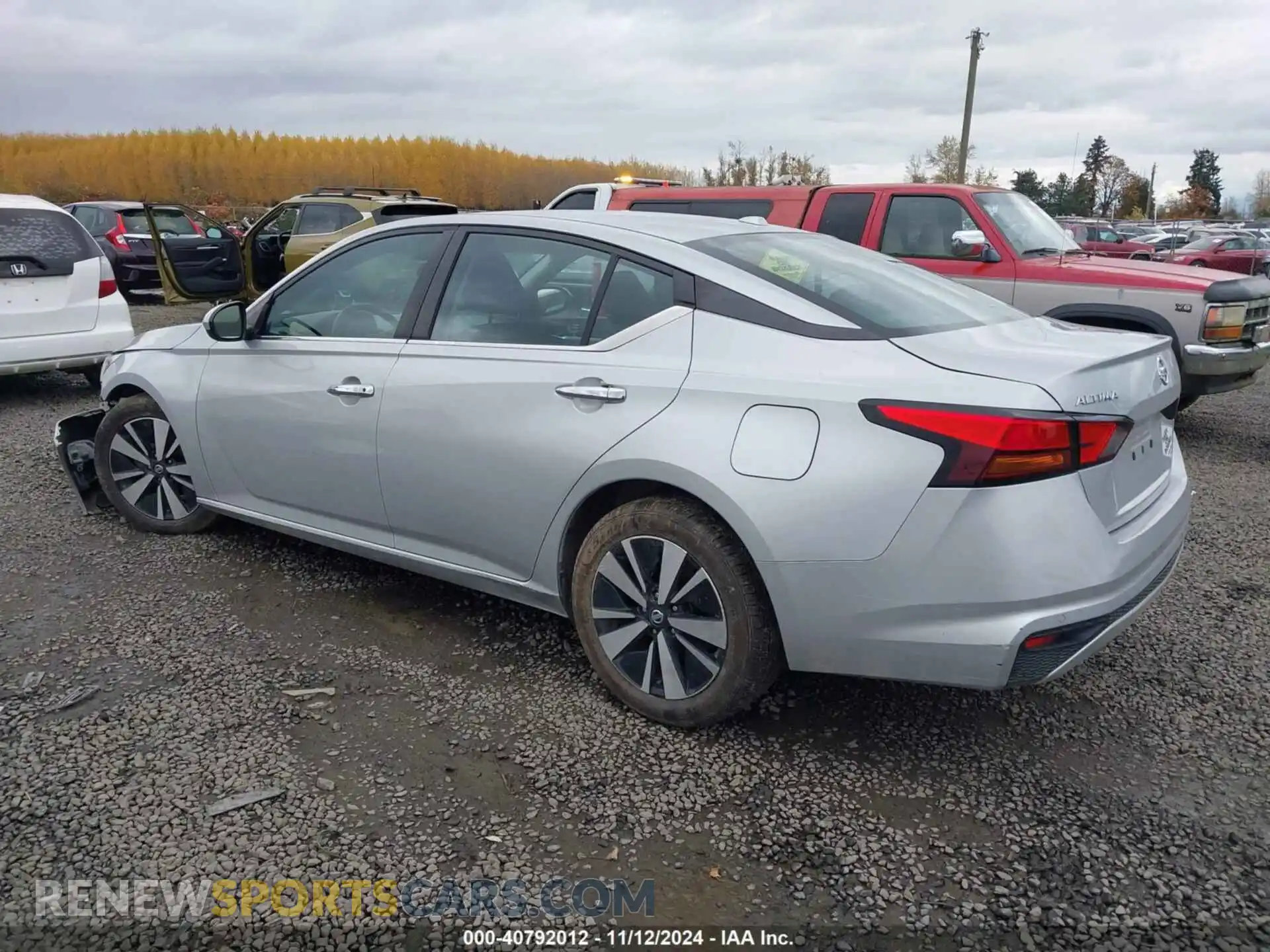 3 Photograph of a damaged car 1N4BL4DV3MN334535 NISSAN ALTIMA 2021