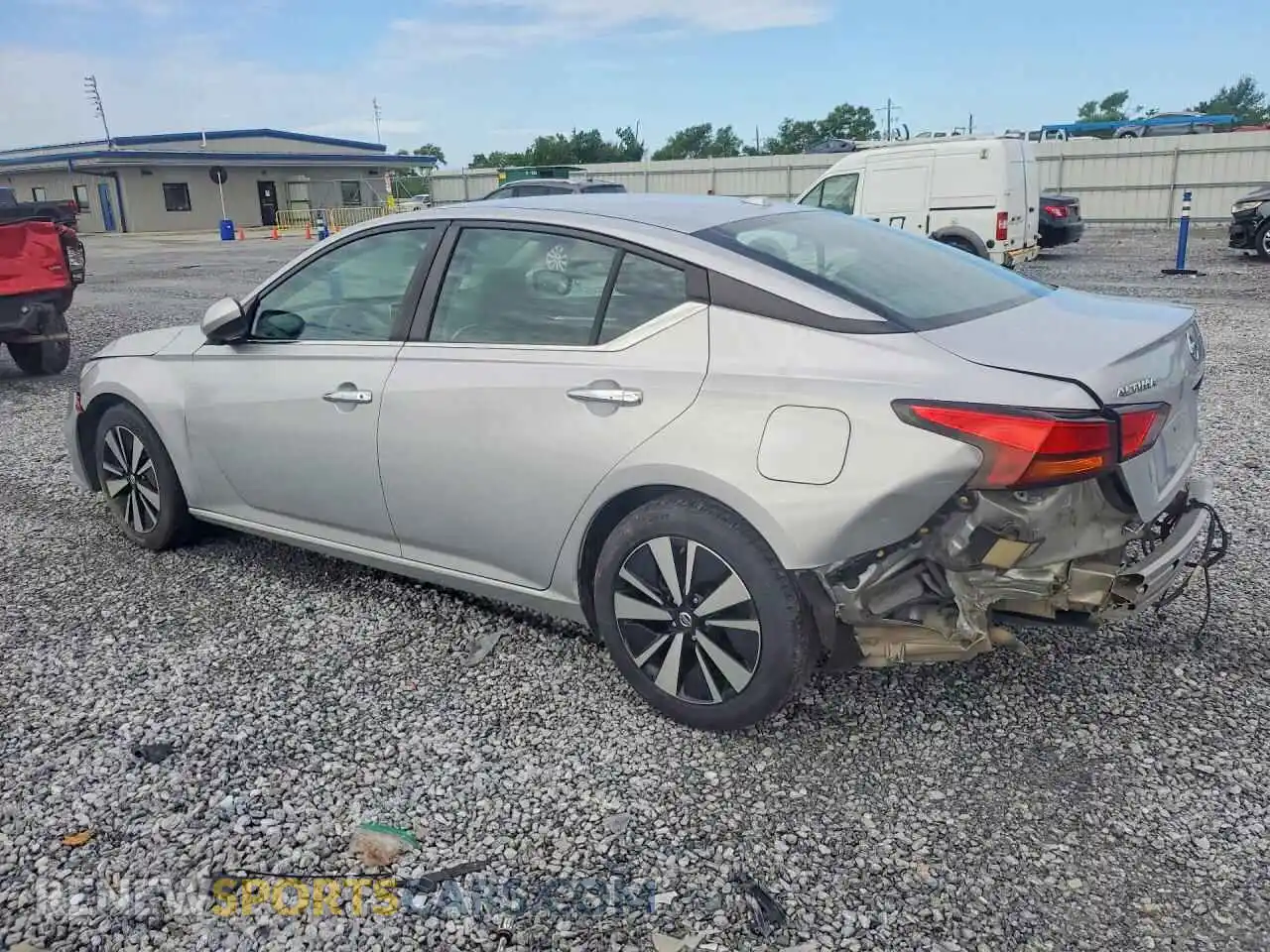 2 Photograph of a damaged car 1N4BL4DV3MN344658 NISSAN ALTIMA 2021