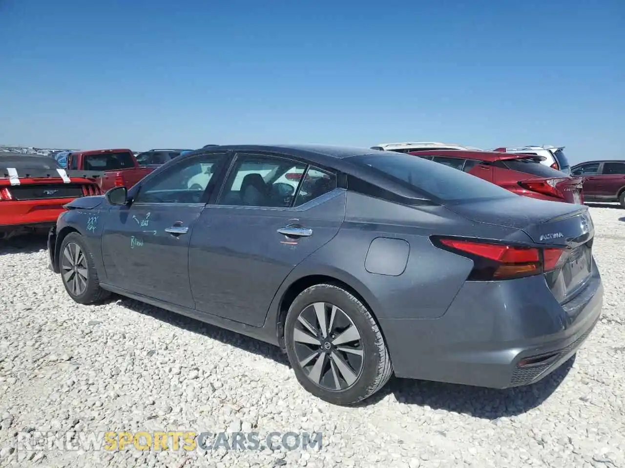 2 Photograph of a damaged car 1N4BL4DV3MN368149 NISSAN ALTIMA 2021