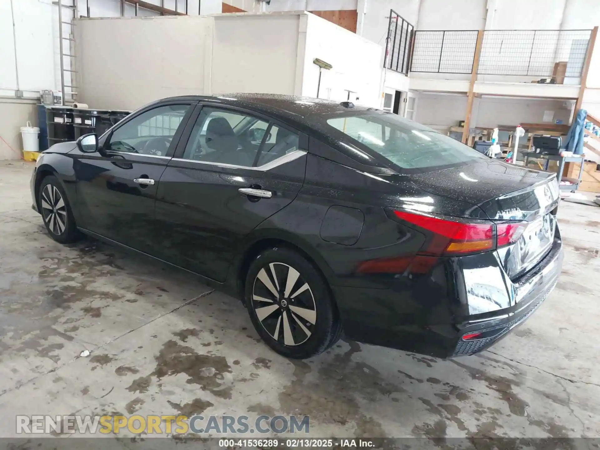 3 Photograph of a damaged car 1N4BL4DV4MN338741 NISSAN ALTIMA 2021