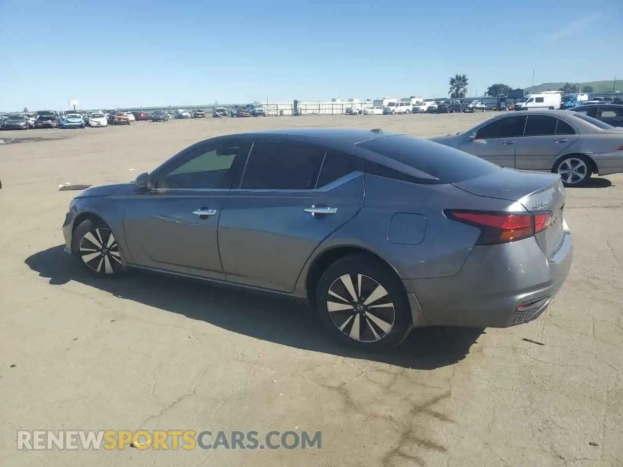2 Photograph of a damaged car 1N4BL4DV4MN350470 NISSAN ALTIMA 2021