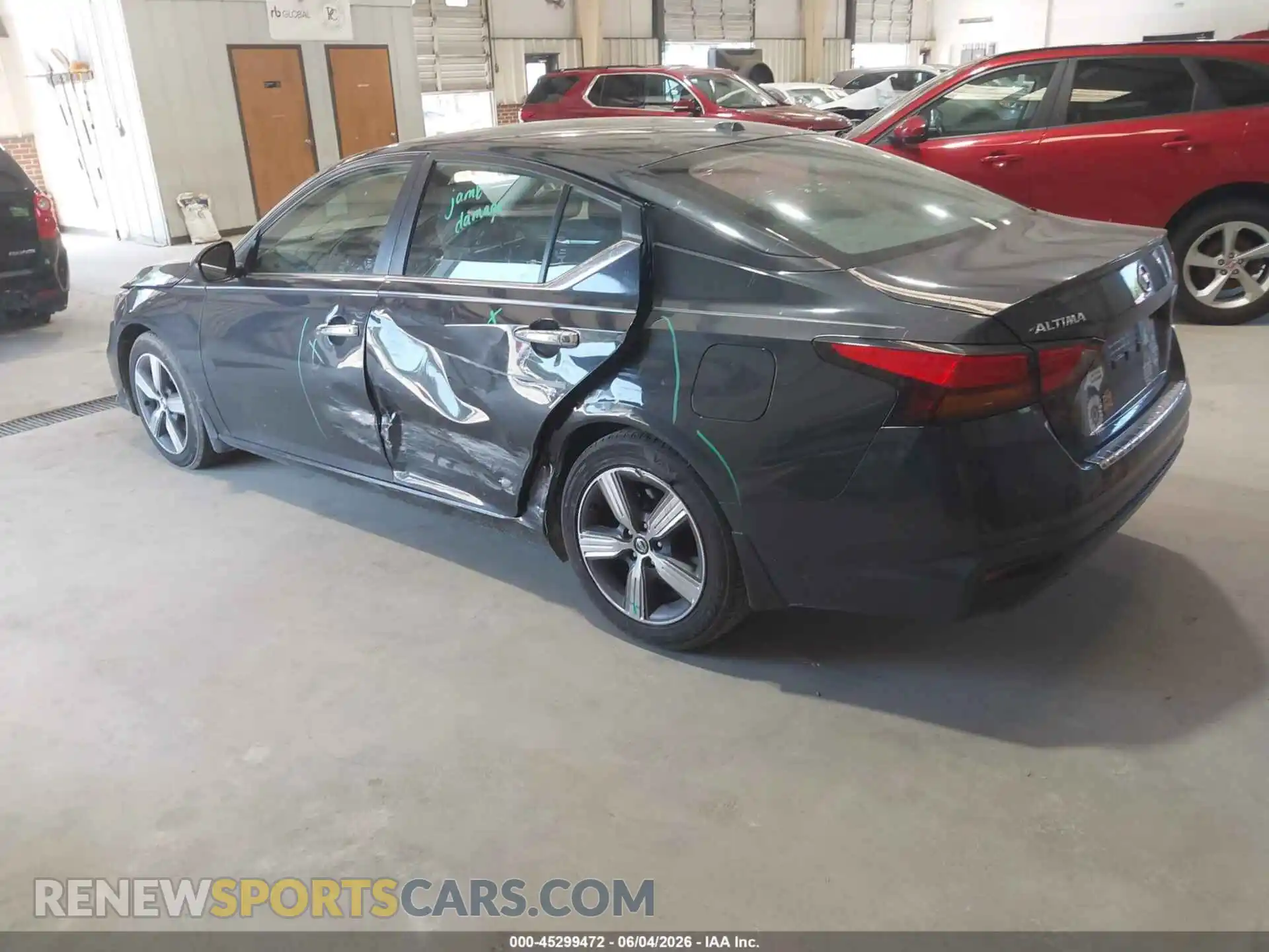 3 Photograph of a damaged car 1N4BL4DV4MN367995 NISSAN ALTIMA 2021