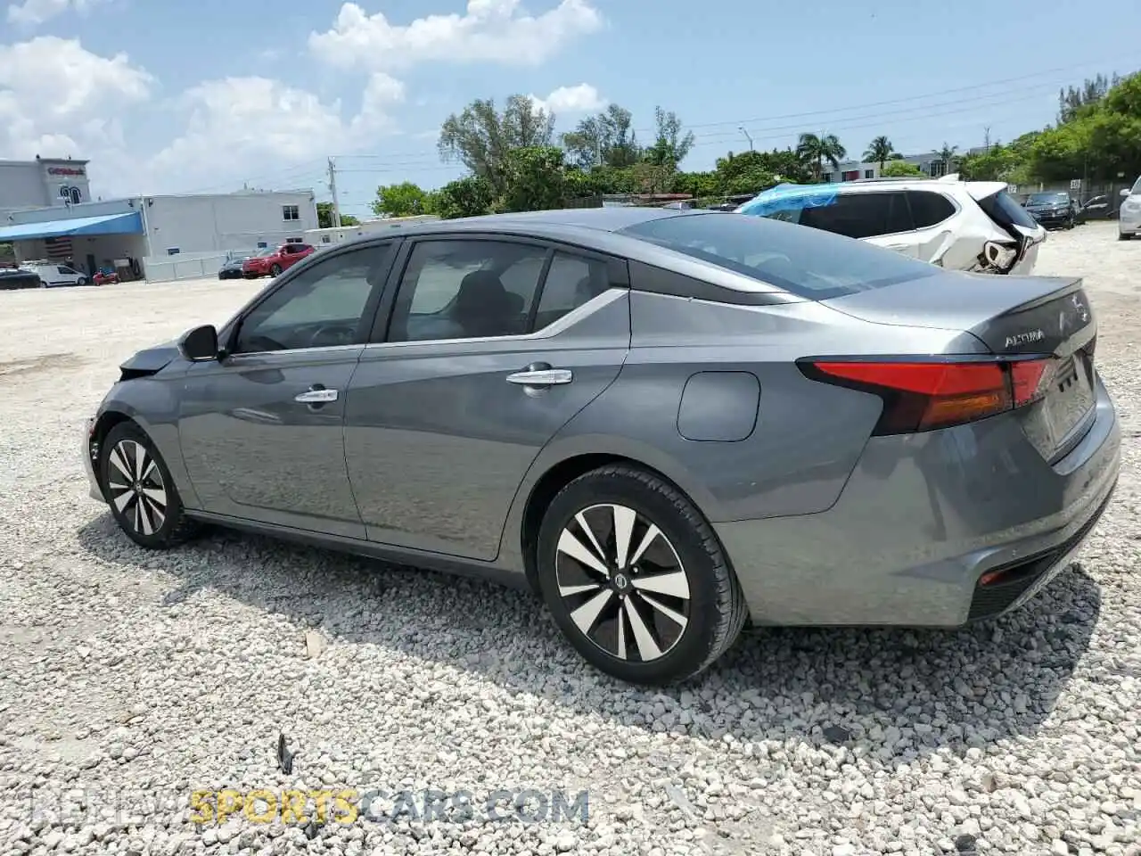 2 Photograph of a damaged car 1N4BL4DV4MN370105 NISSAN ALTIMA 2021
