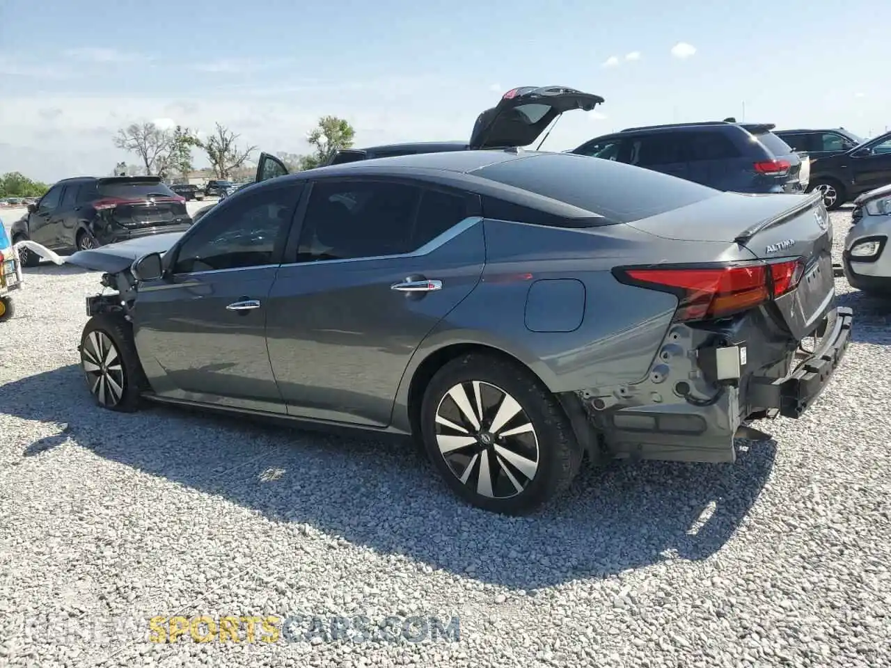2 Photograph of a damaged car 1N4BL4DV5MN326663 NISSAN ALTIMA 2021