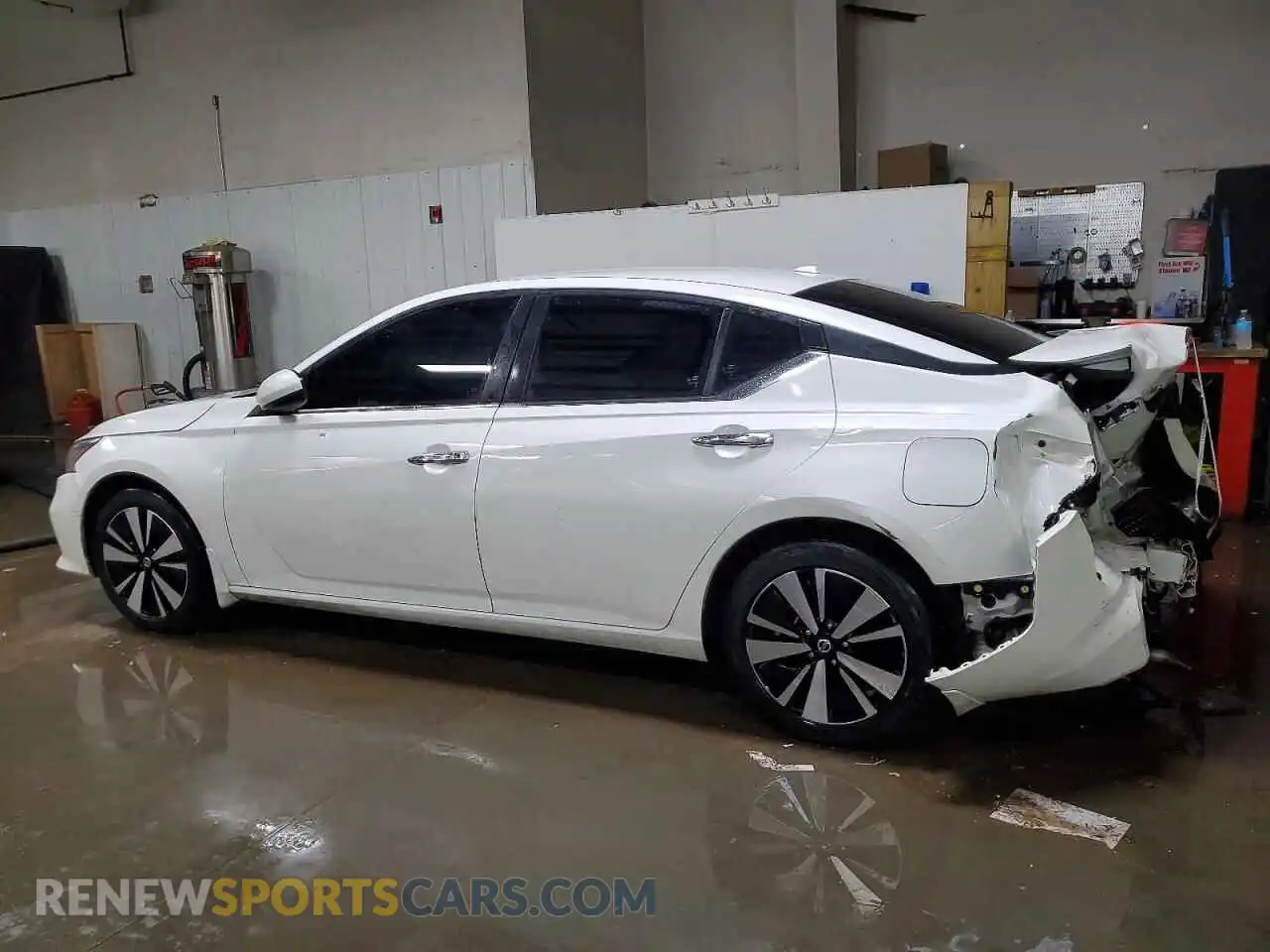 2 fotografías del automóvil dañado 1N4BL4DV5MN366175 NISSAN ALTIMA 2021
