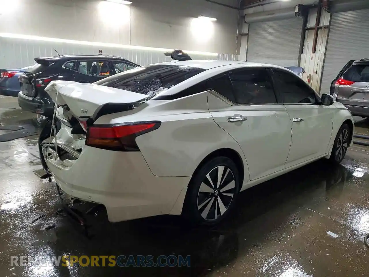 3 fotografías del automóvil dañado 1N4BL4DV5MN366175 NISSAN ALTIMA 2021