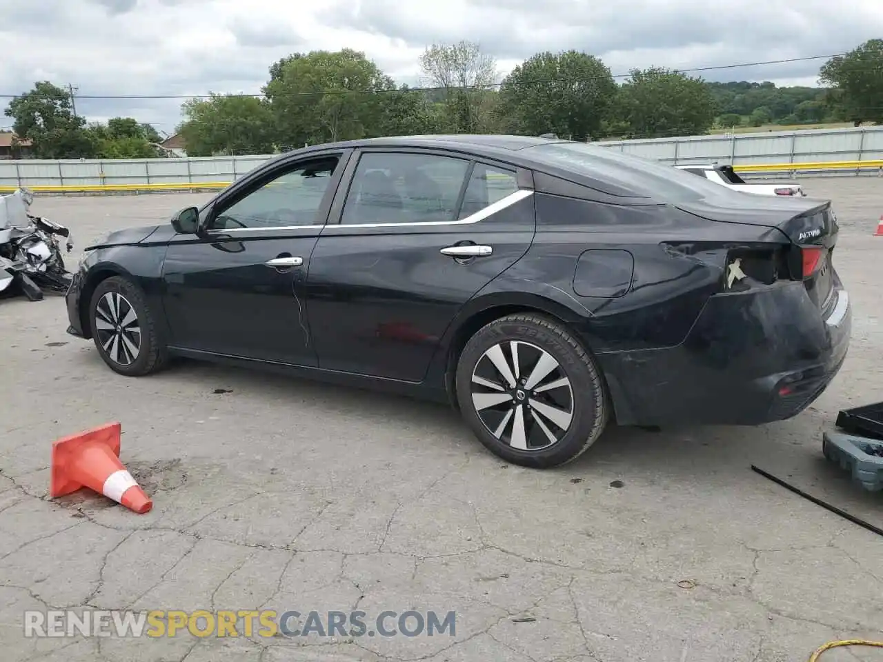 2 Photograph of a damaged car 1N4BL4DV5MN367066 NISSAN ALTIMA 2021