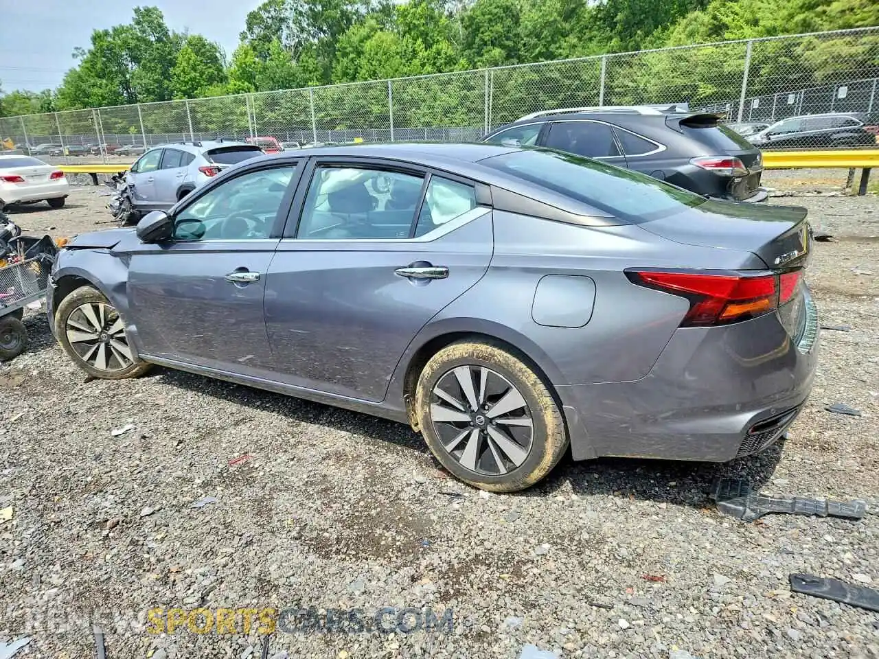 2 Photograph of a damaged car 1N4BL4DV6MN335047 NISSAN ALTIMA 2021