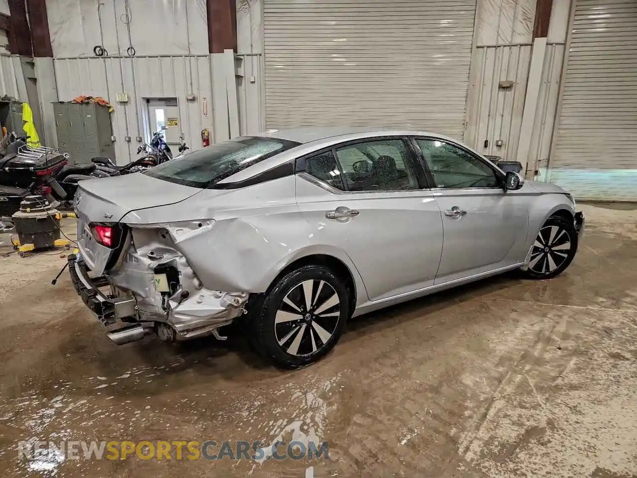3 Photograph of a damaged car 1N4BL4DV6MN373443 NISSAN ALTIMA 2021