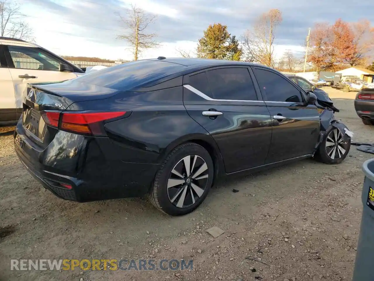 3 Photograph of a damaged car 1N4BL4DV8MN304835 NISSAN ALTIMA 2021