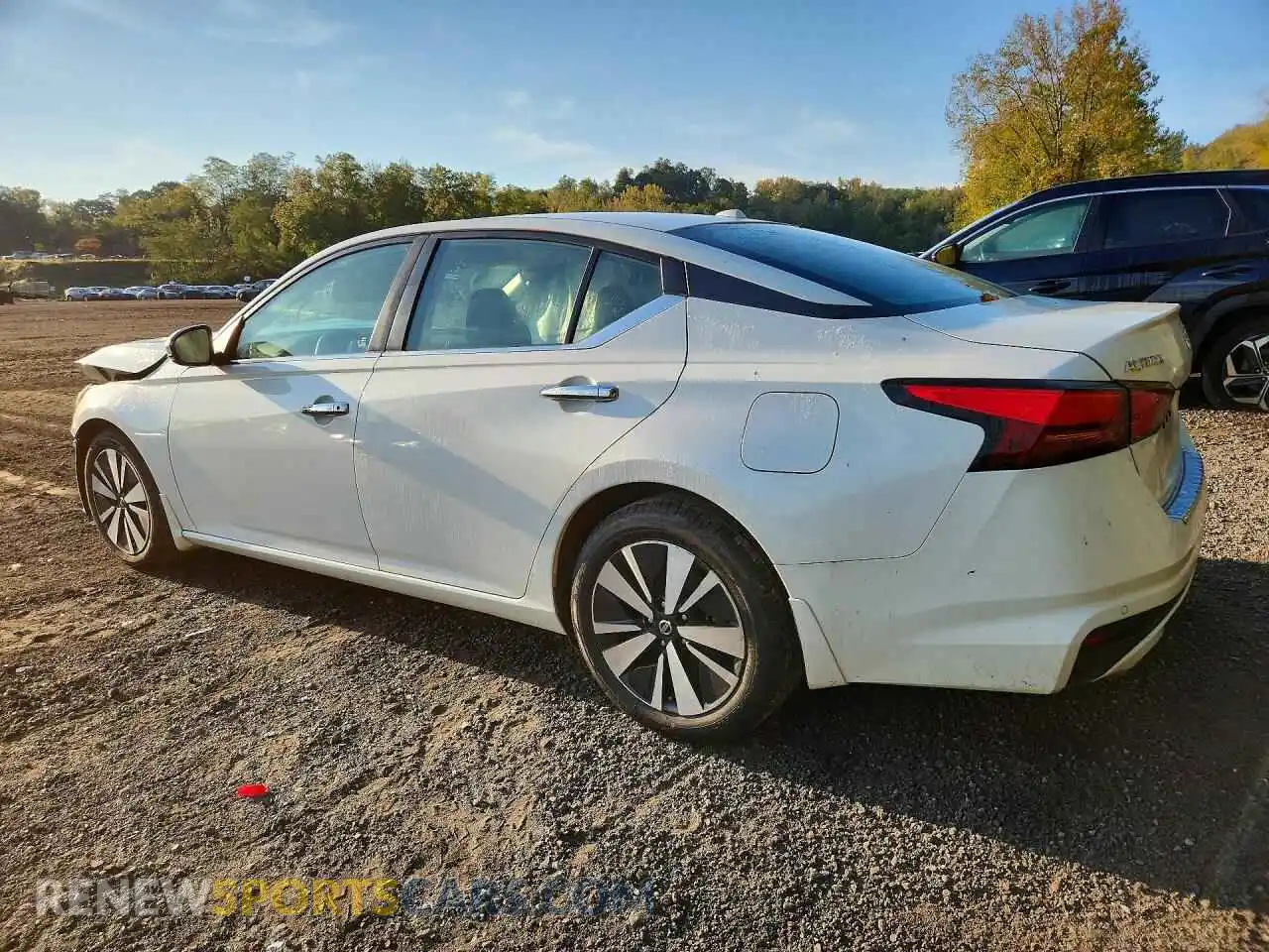 2 Photograph of a damaged car 1N4BL4DV8MN418138 NISSAN ALTIMA 2021