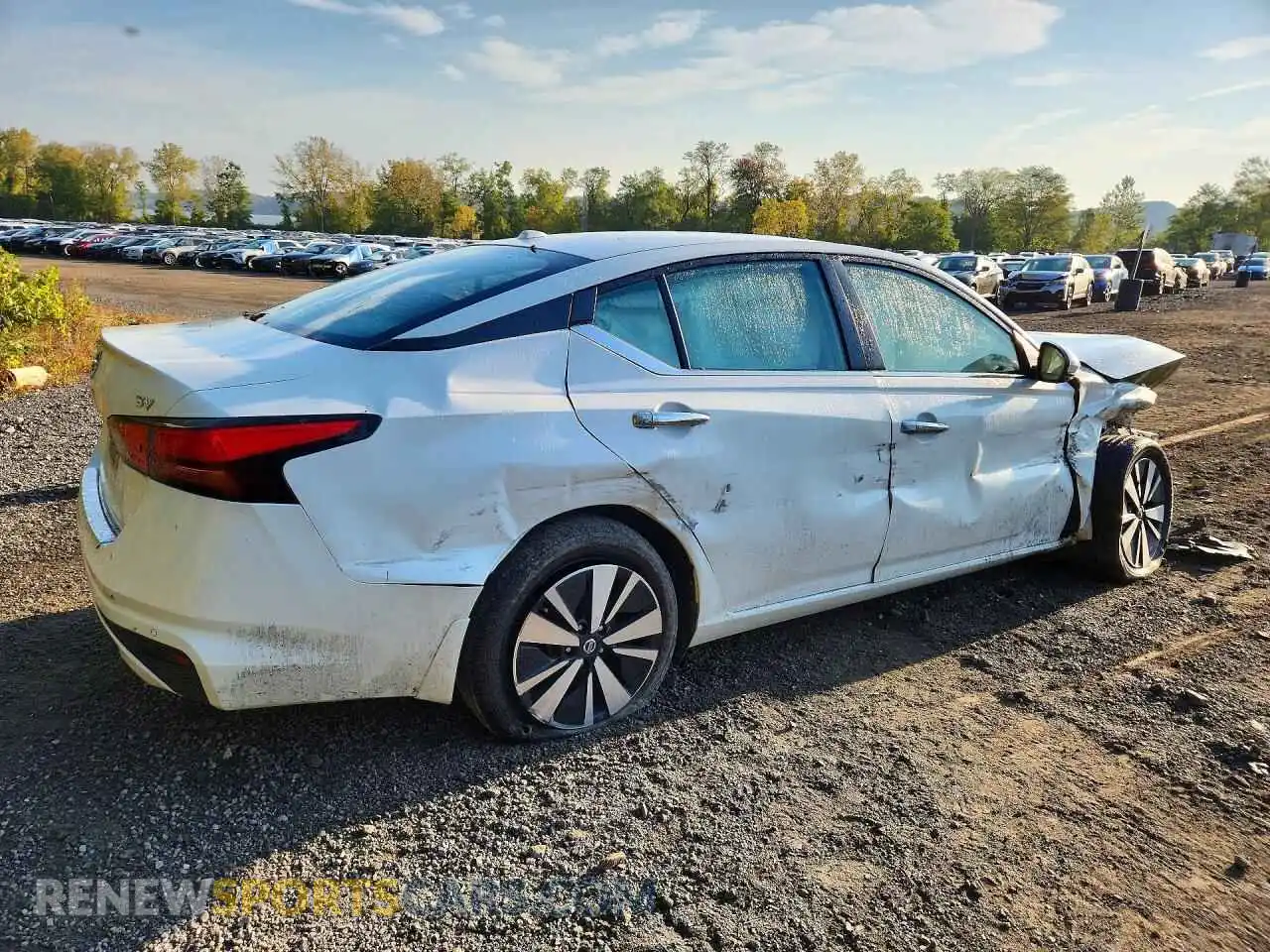 3 Photograph of a damaged car 1N4BL4DV8MN418138 NISSAN ALTIMA 2021