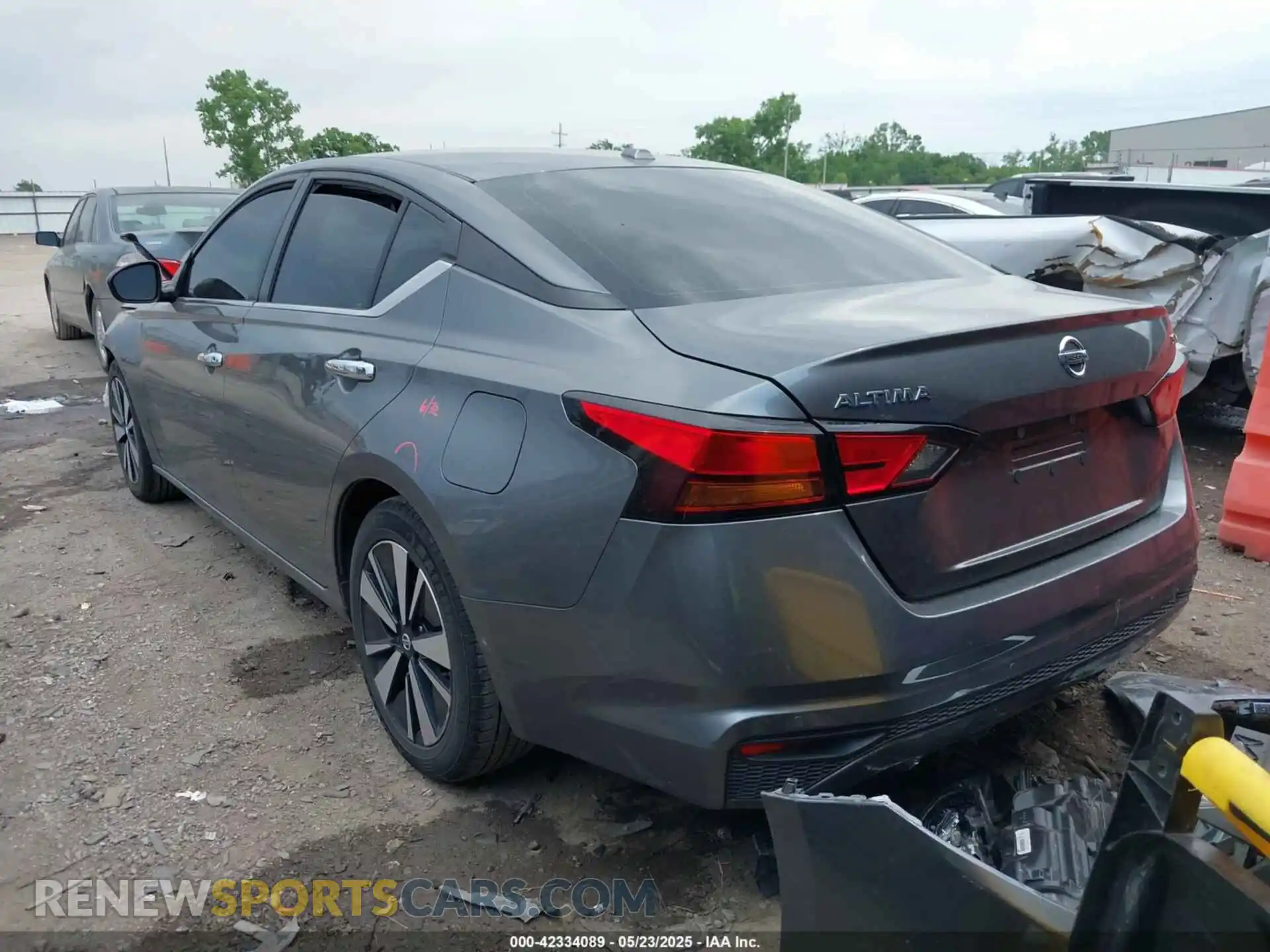 3 Photograph of a damaged car 1N4BL4DV9MN346348 NISSAN ALTIMA 2021