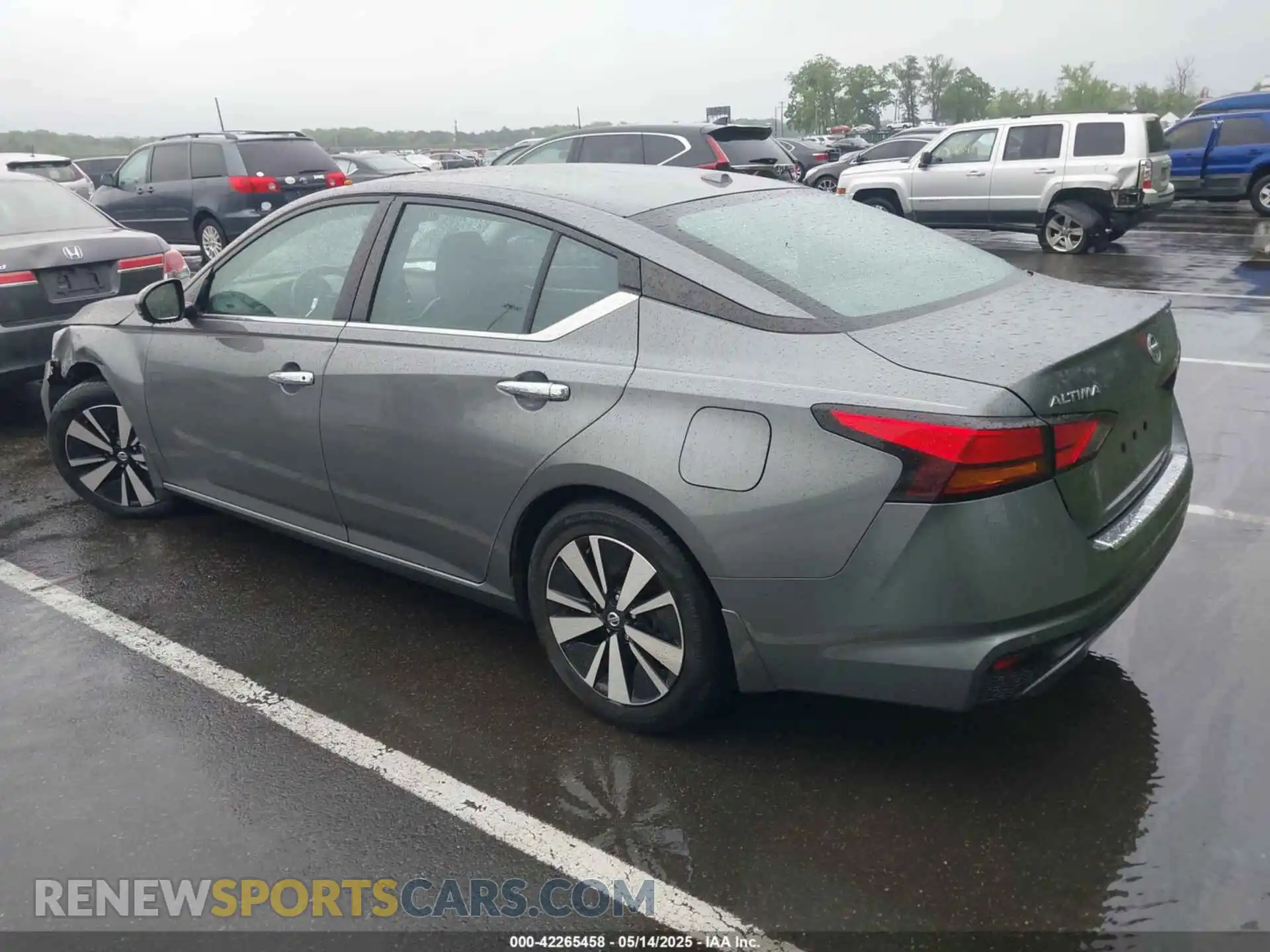 3 Photograph of a damaged car 1N4BL4DV9MN348908 NISSAN ALTIMA 2021