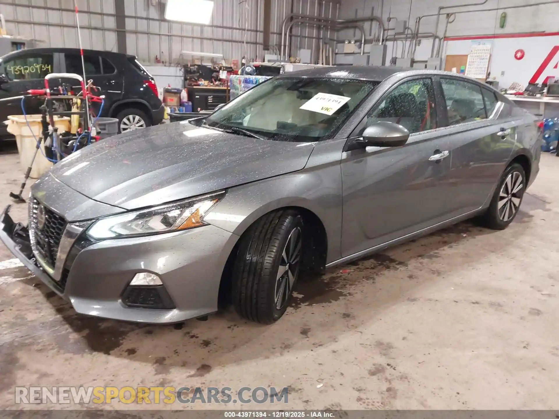 2 Photograph of a damaged car 1N4BL4DVXMN396028 NISSAN ALTIMA 2021