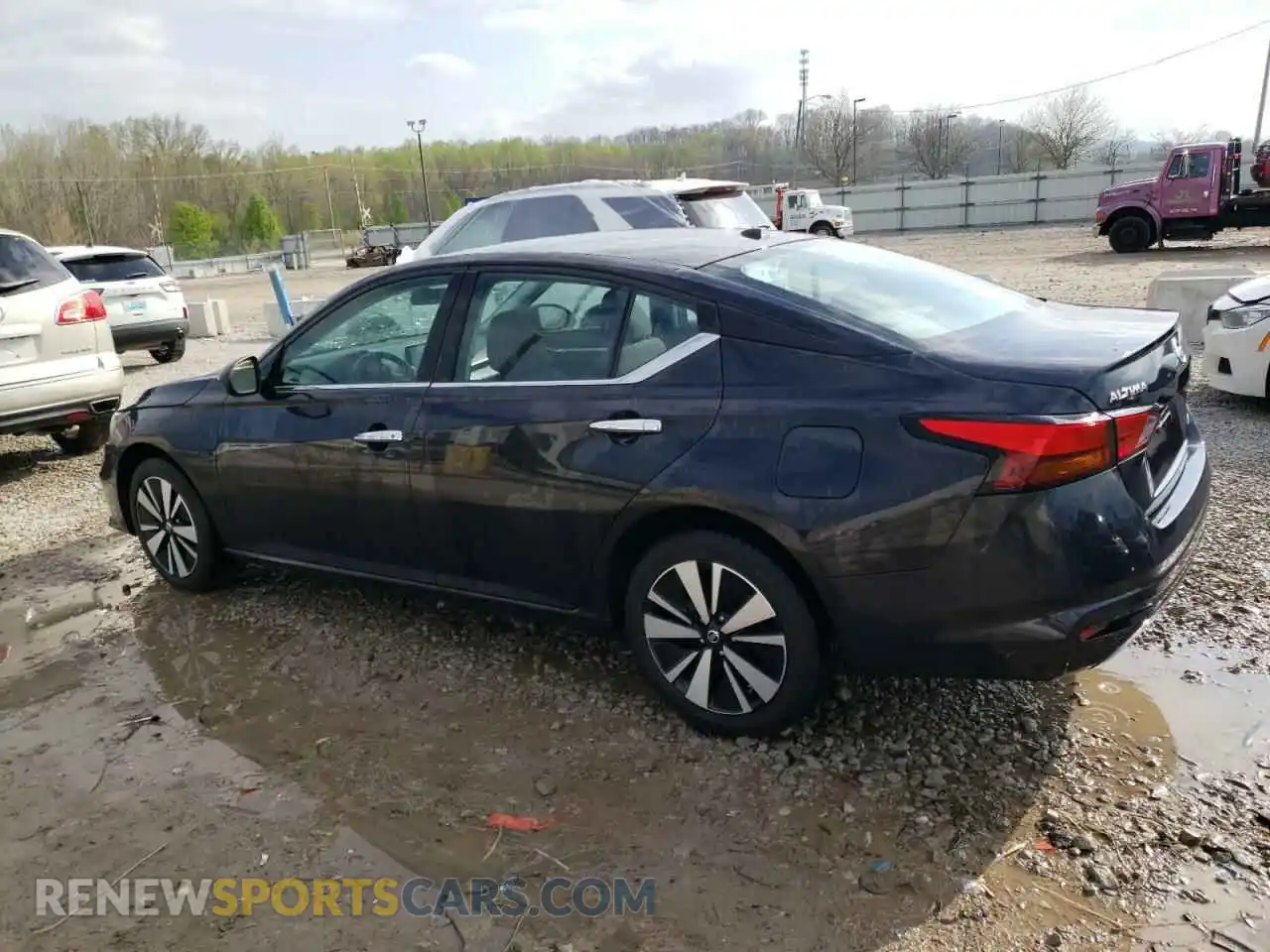 2 Photograph of a damaged car 1N4BL4DW2MN305648 NISSAN ALTIMA 2021
