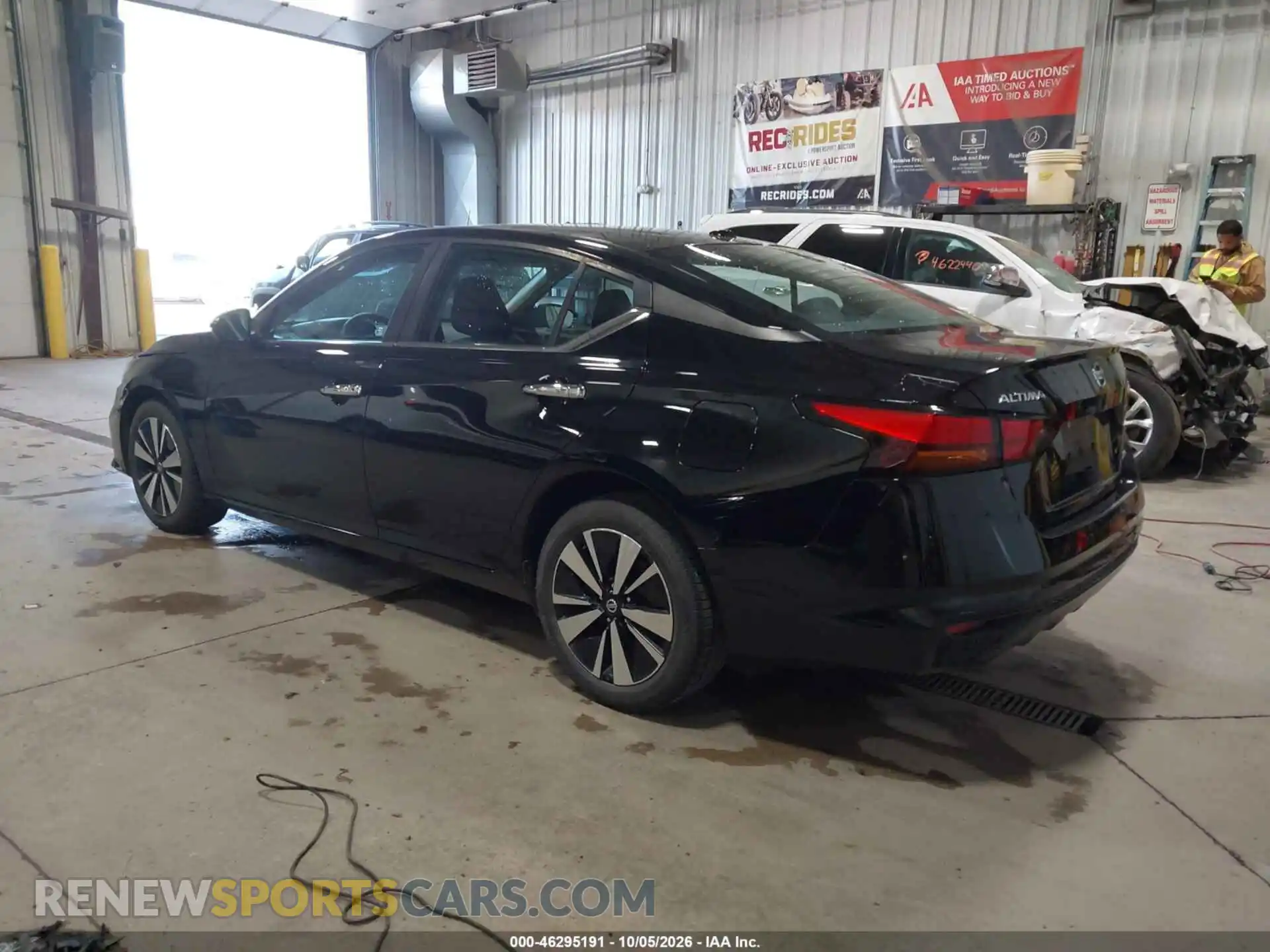 3 Photograph of a damaged car 1N4BL4DW2MN414059 NISSAN ALTIMA 2021