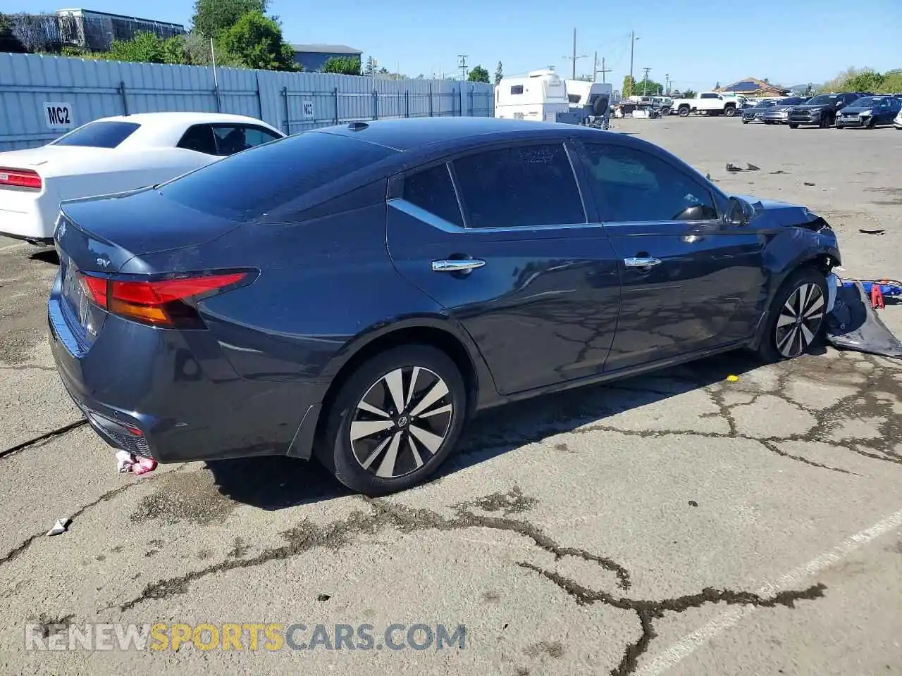 3 Photograph of a damaged car 1N4BL4DW4MN409798 NISSAN ALTIMA 2021