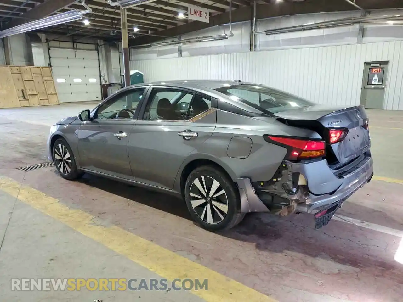 2 Photograph of a damaged car 1N4BL4DW8MN350433 NISSAN ALTIMA 2021