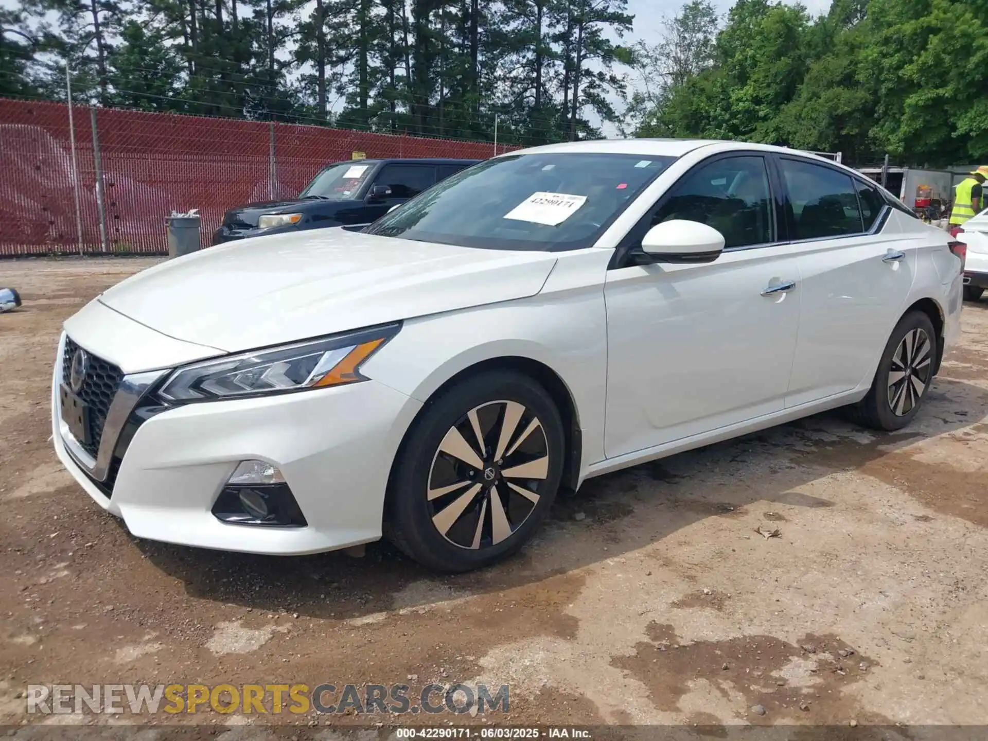 2 Photograph of a damaged car 1N4BL4EVXMN343456 NISSAN ALTIMA 2021