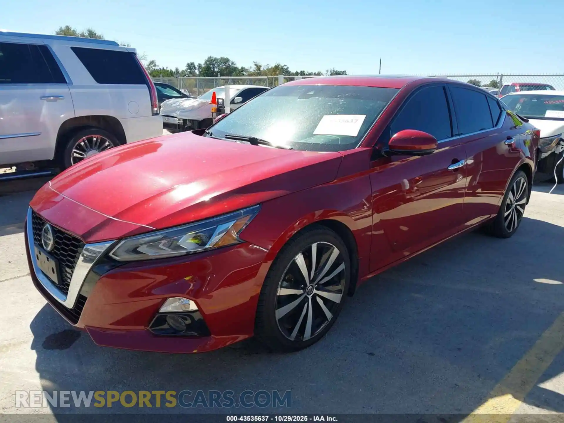 2 Photograph of a damaged car 1N4BL4FW5MN356848 NISSAN ALTIMA 2021