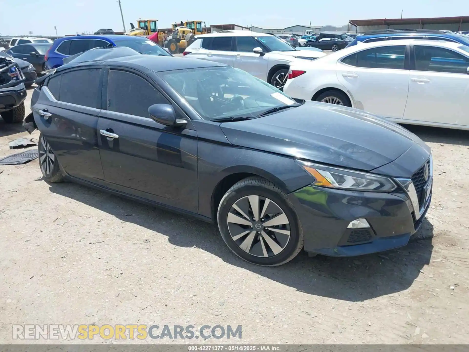 1 Photograph of a damaged car 1N4BL4DV2NN307537 NISSAN ALTIMA 2022