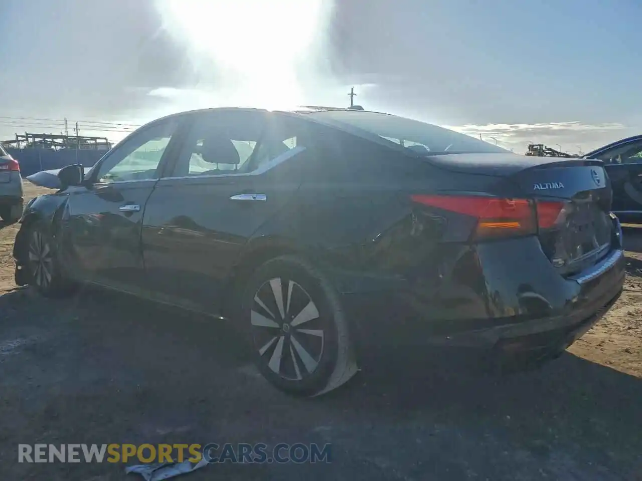 2 Photograph of a damaged car 1N4BL4DV2NN307635 NISSAN ALTIMA 2022