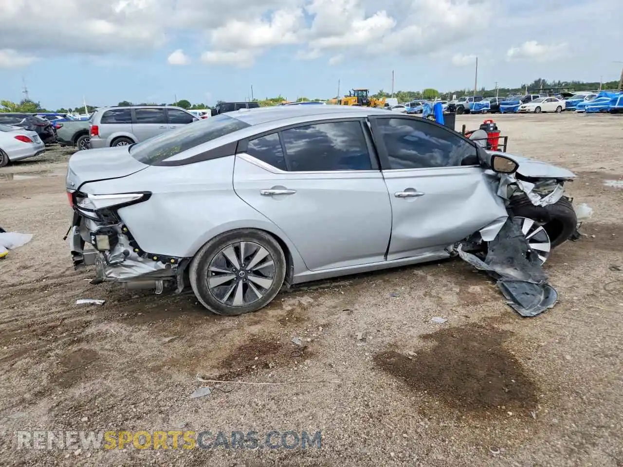 3 Фотография поврежденного автомобиля 1N4BL4DV2NN370105 NISSAN ALTIMA 2022