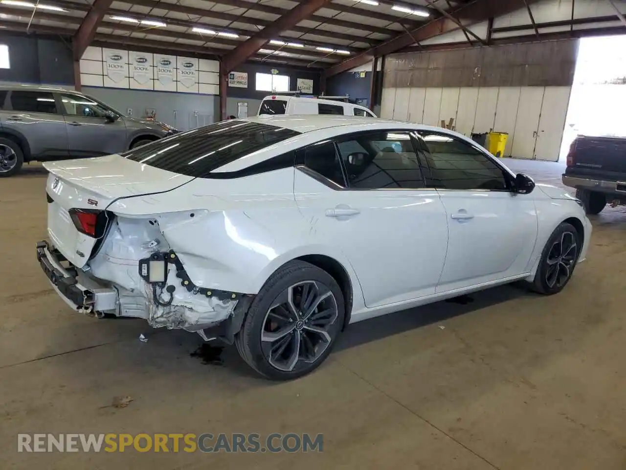 3 Photograph of a damaged car 1N4BL4CW5PN327259 NISSAN ALTIMA 2023