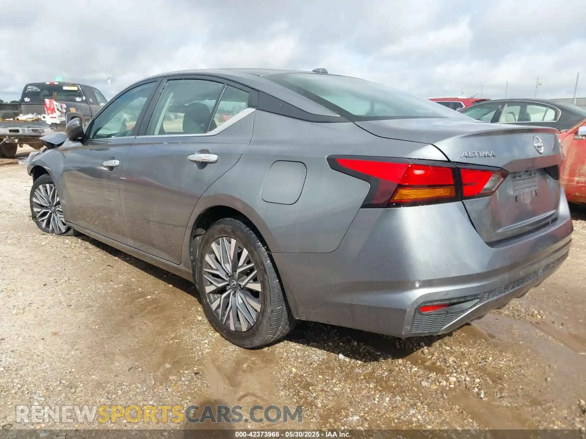 3 Фотография поврежденного автомобиля 1N4BL4DV9PN329053 NISSAN ALTIMA 2023
