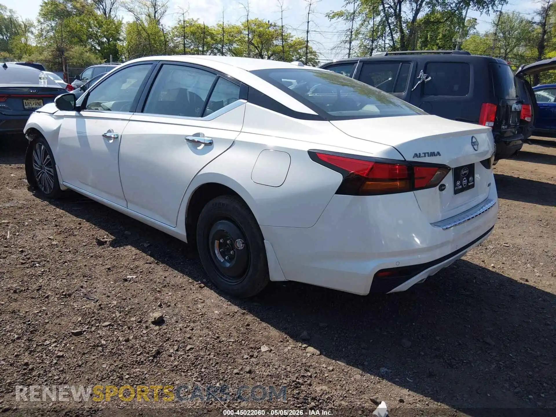 3 Photograph of a damaged car 1N4BL4EW3PN321490 NISSAN ALTIMA 2023