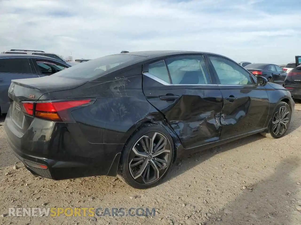 3 Photograph of a damaged car 1N4BL4CV3RN421845 NISSAN ALTIMA 2024