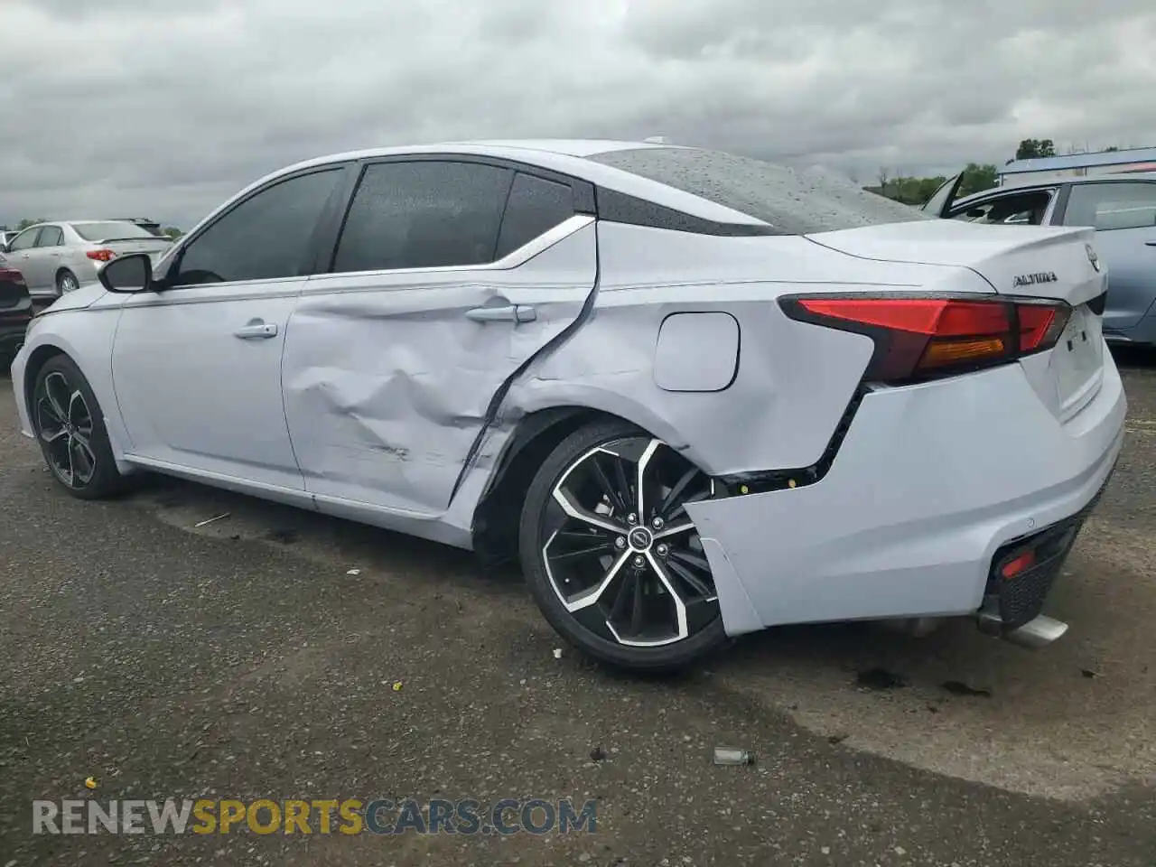 2 Photograph of a damaged car 1N4BL4CV6RN413657 NISSAN ALTIMA 2024