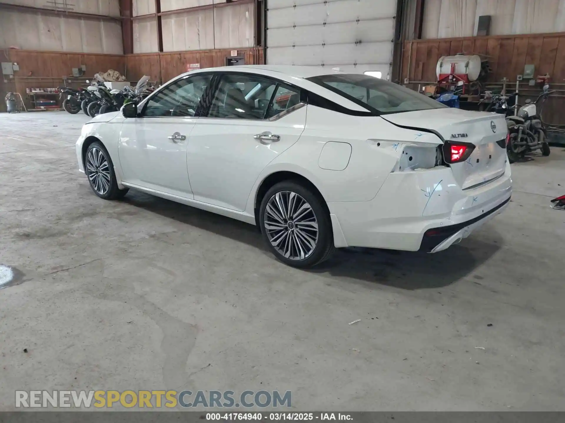 3 Фотография поврежденного автомобиля 1N4BL4EW3RN414447 NISSAN ALTIMA 2024