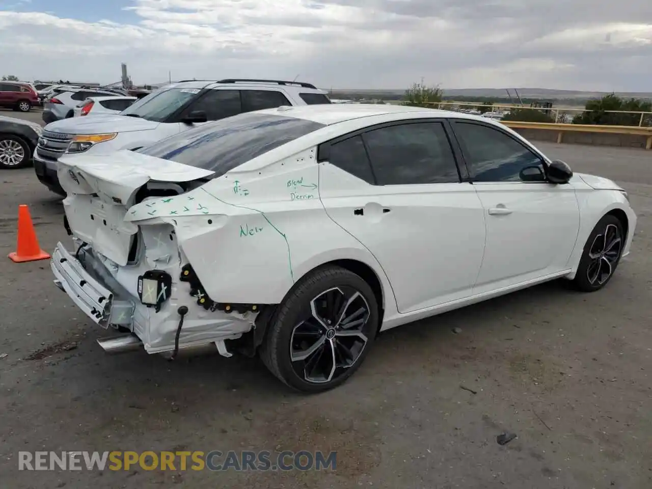 3 Photograph of a damaged car 1N4BL4CV9SN354951 NISSAN ALTIMA 2025