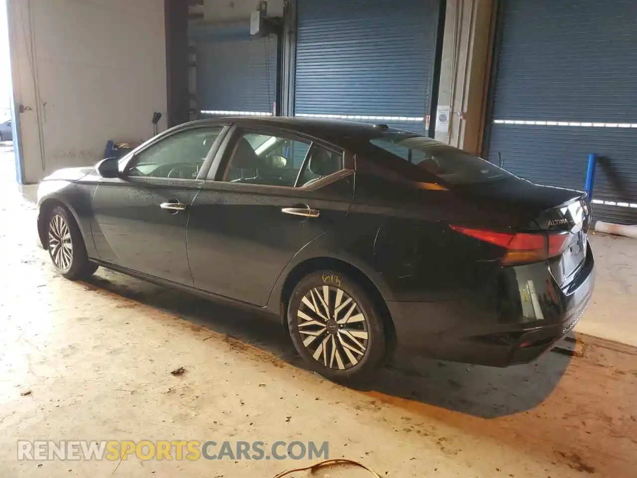 2 Photograph of a damaged car 1N4BL4DV3SN306263 NISSAN ALTIMA 2025